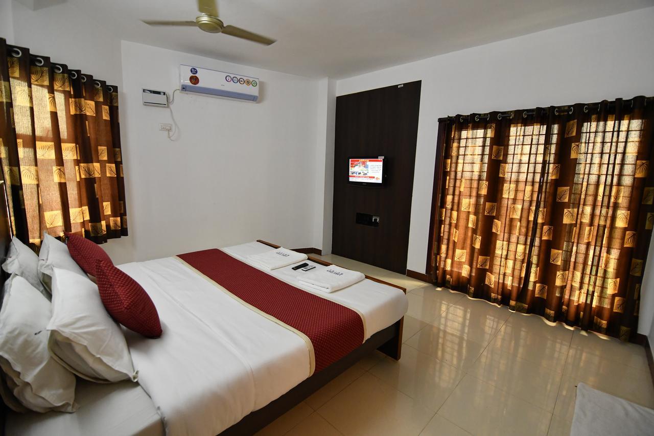 Lake View Hotel Madurai Exterior foto